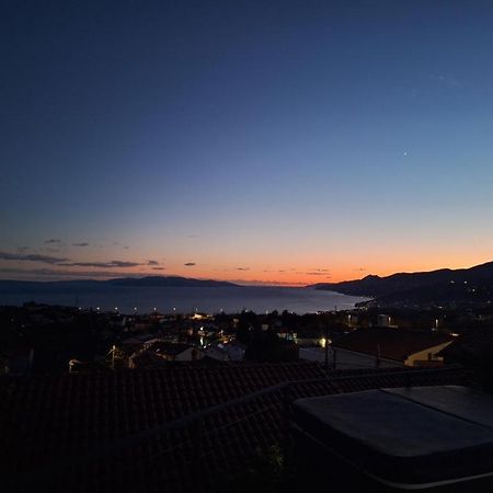 Holiday Home Fiori Кастав Экстерьер фото