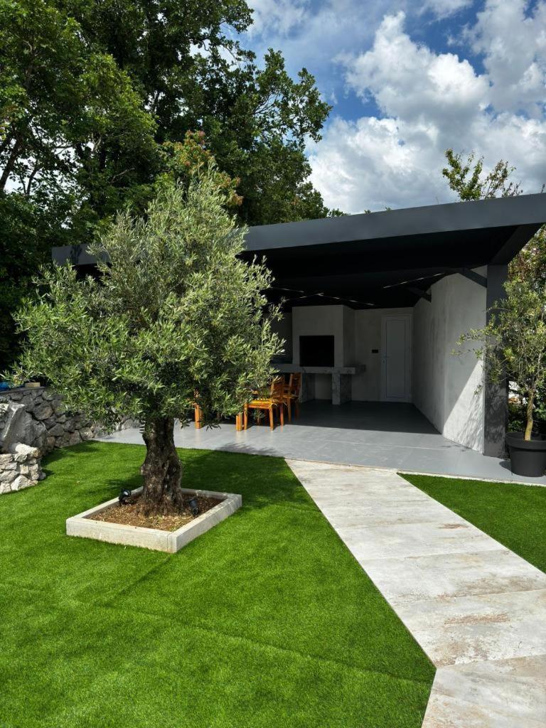 Holiday Home Fiori Кастав Экстерьер фото
