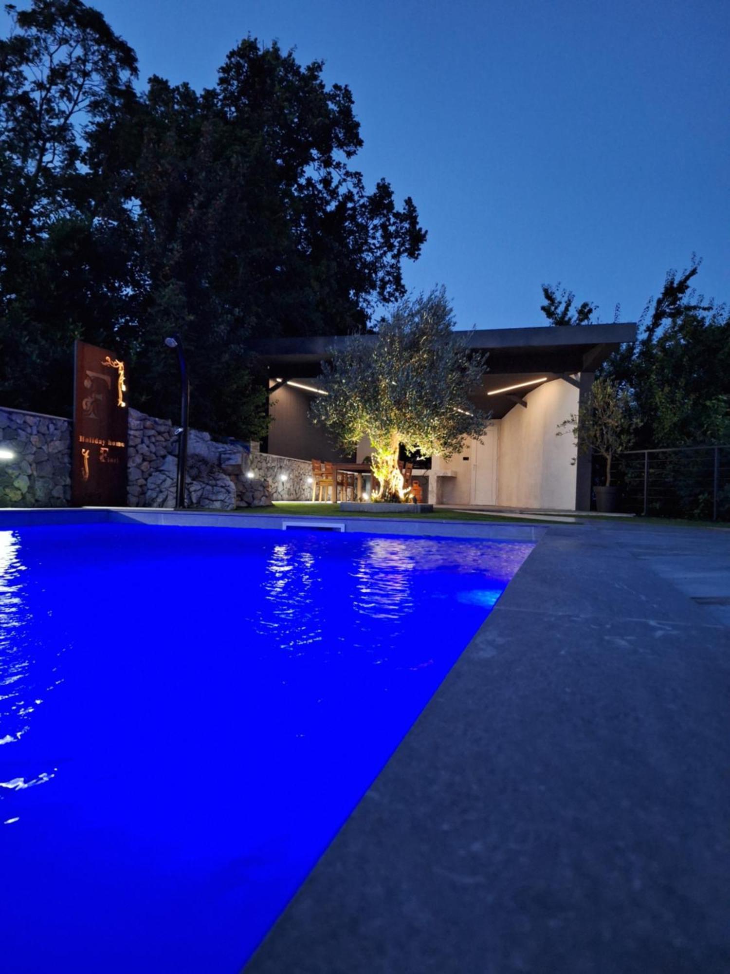 Holiday Home Fiori Кастав Экстерьер фото